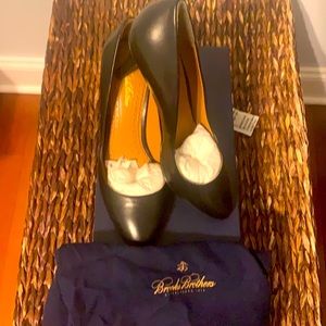 Brooks’s Brother’s Genuine Leather Black Pumps